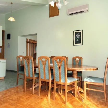 Family Friendly With A Swimming Pool Kraj, Pasman - 334 Apartment Kraj (Zadar)
