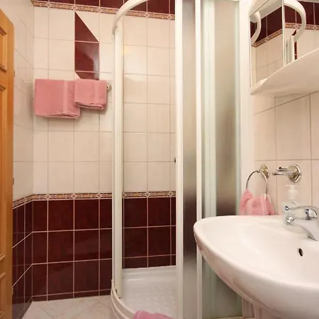 Family-friendly With Swimming Pool Kraj, Pasman - 334 Apartament *