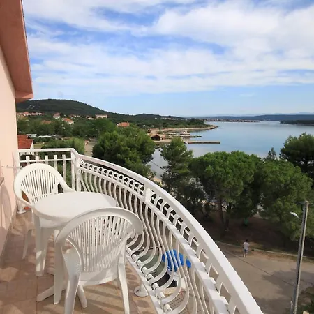 Family-friendly With Swimming Pool Kraj, Pasman - 334
