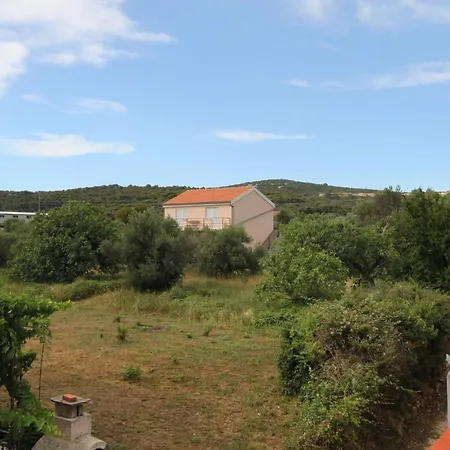 Apartament Family-friendly With Swimming Pool Kraj, Pasman - 334 Kraj (Zadar)