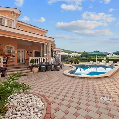 Family-friendly With Swimming Pool Kraj, Pasman - 334 *