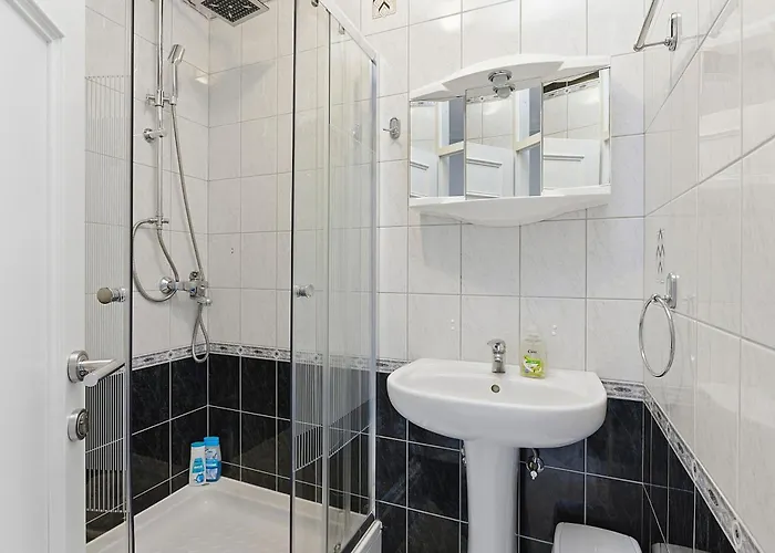 Апартаменты Family-friendly With Swimming Pool Kraj, Pasman - 334 Kraj (Zadar)