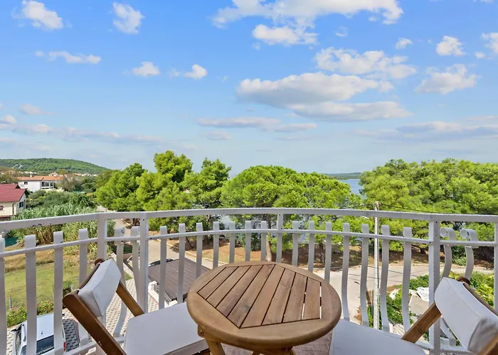 Family-friendly With Swimming Pool Kraj, Pasman - 334 Апартаменты *