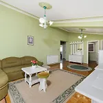 Appartement Family-friendly With Swimming Pool Kraj, Pasman - 334 Kraj (Zadar)
