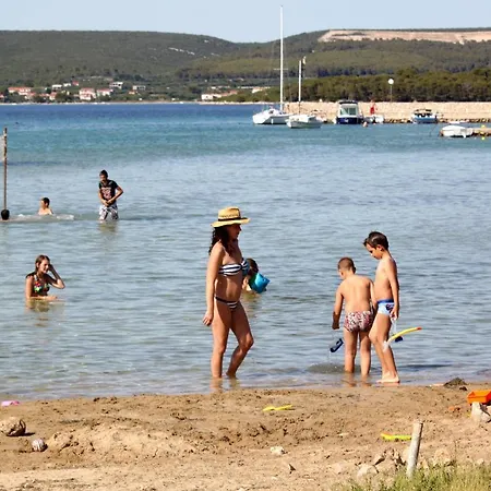 Family Friendly With A Swimming Pool Kraj, Pasman - 334 Apartment *