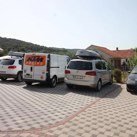 Family-friendly With Swimming Pool Kraj, Pasman - 334 Kraj (Zadar)