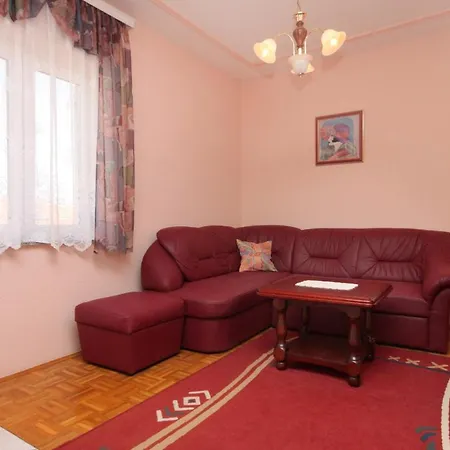 Apartment Family Friendly With A Swimming Pool Kraj, Pasman - 334