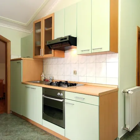 Family-friendly With Swimming Pool Kraj, Pasman - 334 アパート *