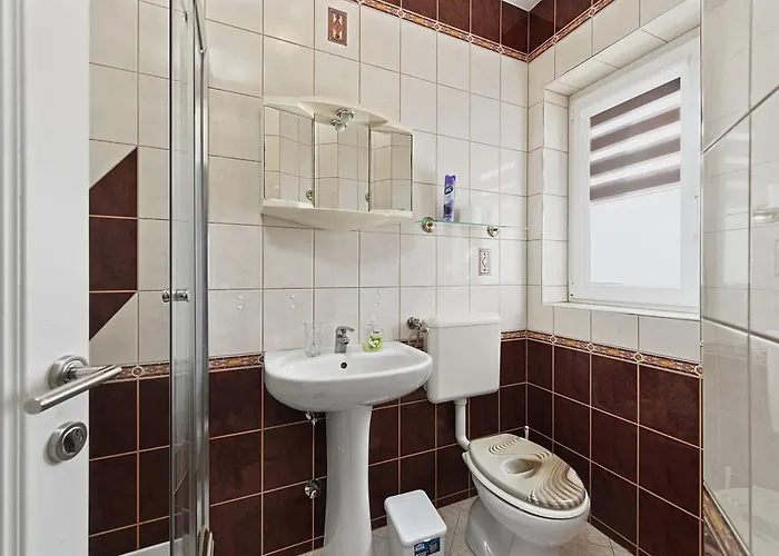 Family-friendly With Swimming Pool Kraj, Pasman - 334 *