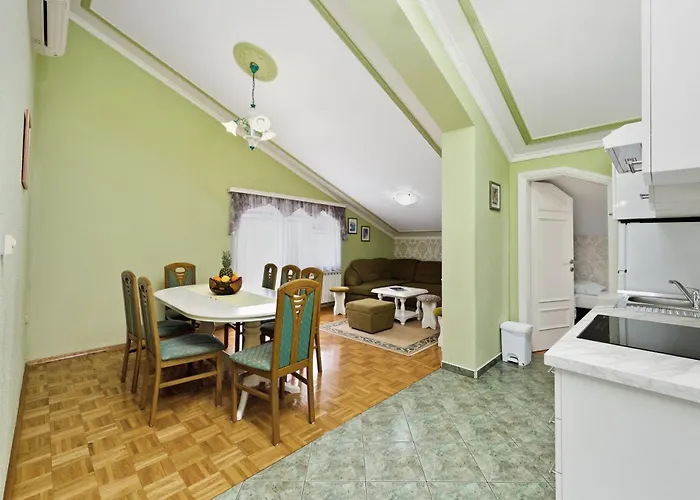 Family-friendly With Swimming Pool Kraj, Pasman - 334 Appartement *