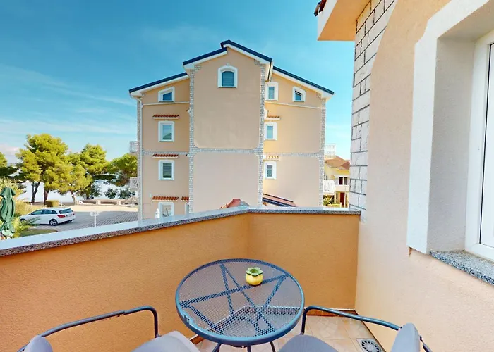 Family-friendly With Swimming Pool Kraj, Pasman - 334