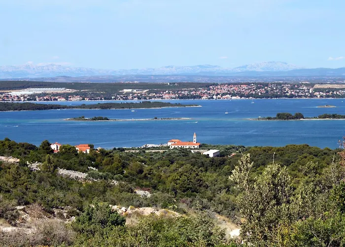 Family-friendly With Swimming Pool Kraj, Pasman - 334 Kraj (Zadar)