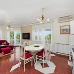 Διαμέρισμα Family-friendly With Swimming Pool Kraj, Pasman - 334