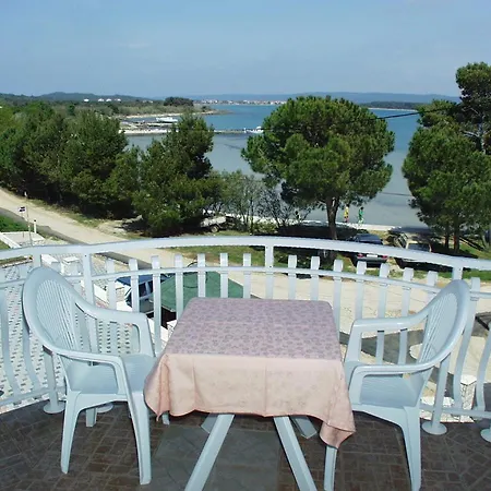 Daire Family-friendly With Swimming Pool Kraj, Pasman - 334 *