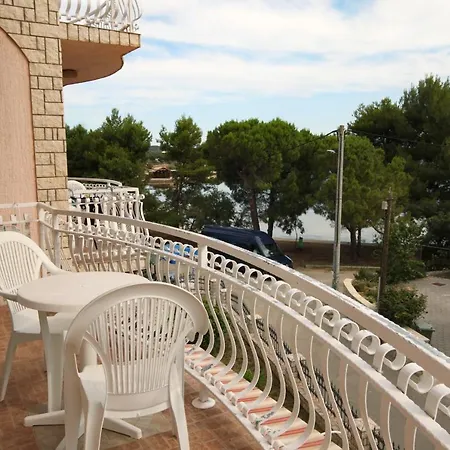 Family-friendly With Swimming Pool Kraj, Pasman - 334 Kraj (Zadar)