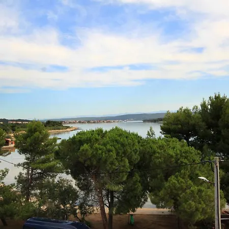 Family-friendly With Swimming Pool Kraj, Pasman - 334 Daire Kraj (Zadar)