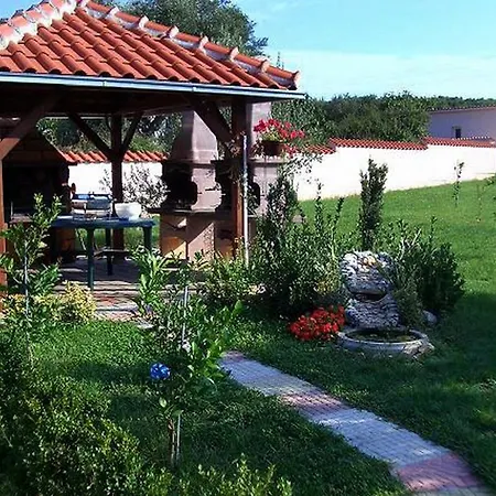 Daire Family-friendly With Swimming Pool Kraj, Pasman - 334