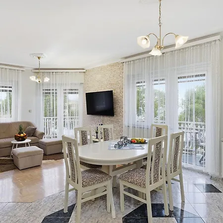 Family-friendly With Swimming Pool Kraj, Pasman - 334