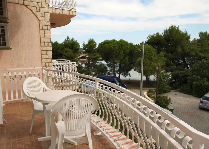 Family-friendly With Swimming Pool Kraj, Pasman - 334 Kraj (Zadar)