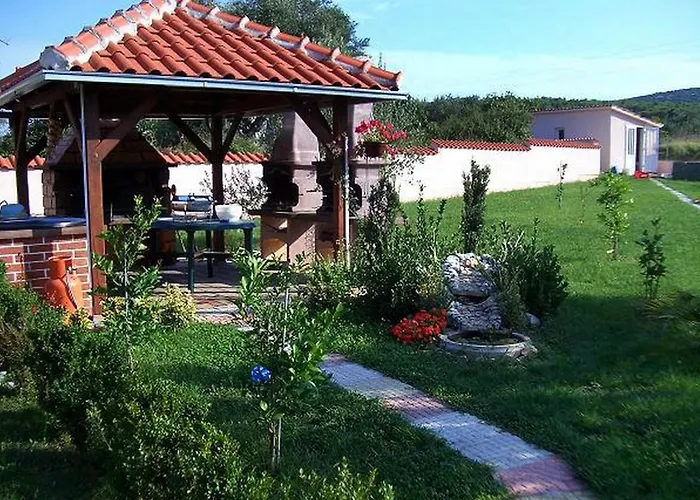 아파트 Family-friendly With Swimming Pool Kraj, Pasman - 334
