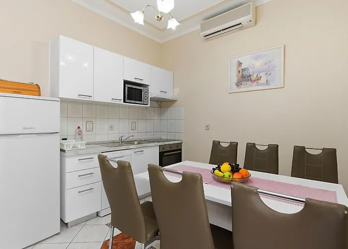 Family-friendly With Swimming Pool Kraj, Pasman - 334 Apartament *