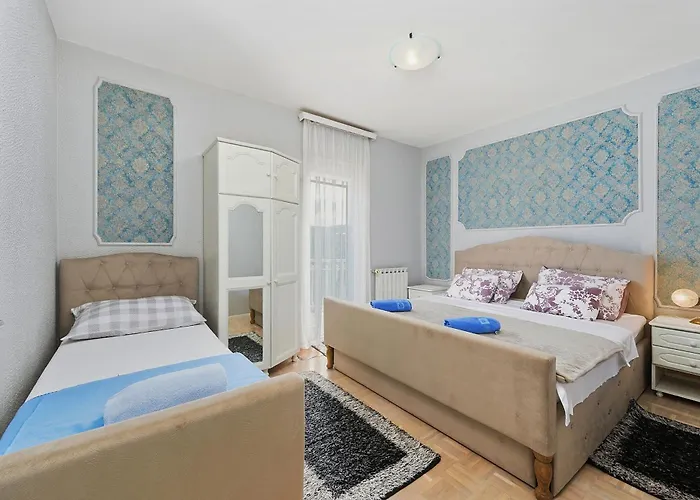 Family-friendly With Swimming Pool Kraj, Pasman - 334 *