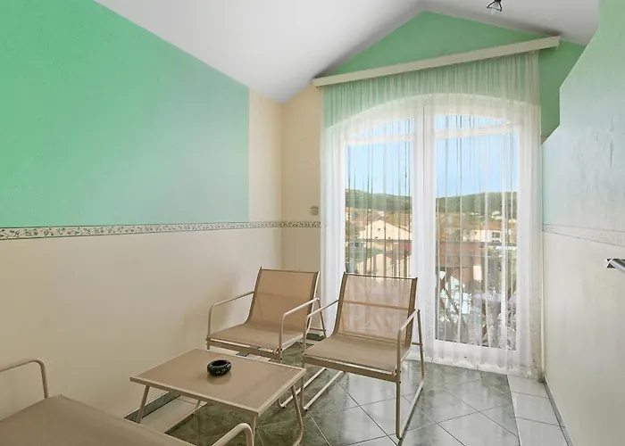 Apartament Family-friendly With Swimming Pool Kraj, Pasman - 334 Kraj (Zadar)