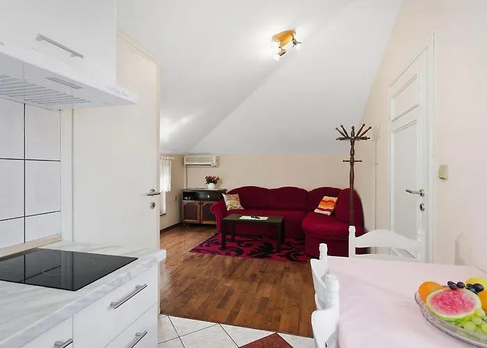 Apartament Family-friendly With Swimming Pool Kraj, Pasman - 334 Kraj (Zadar)